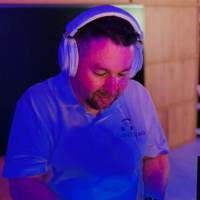 dj avatar