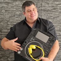 dj avatar